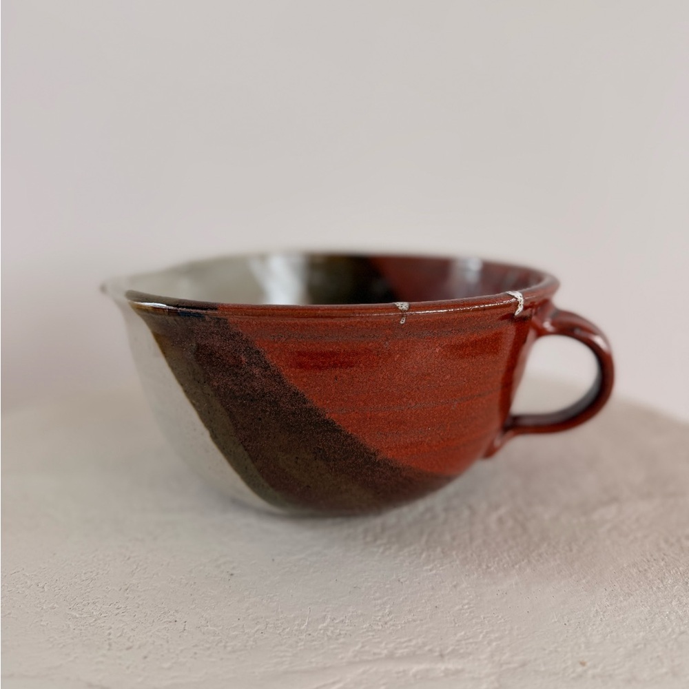 STUDIO POTTERY BATTER BOWL HANDLE/SPOUT HAND-MADE MID-CENTURY MODERN‎ CERAMICS - Picture 3 of 14